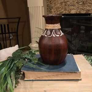 9.5 Inch Erandi Mexican Pottery Vase